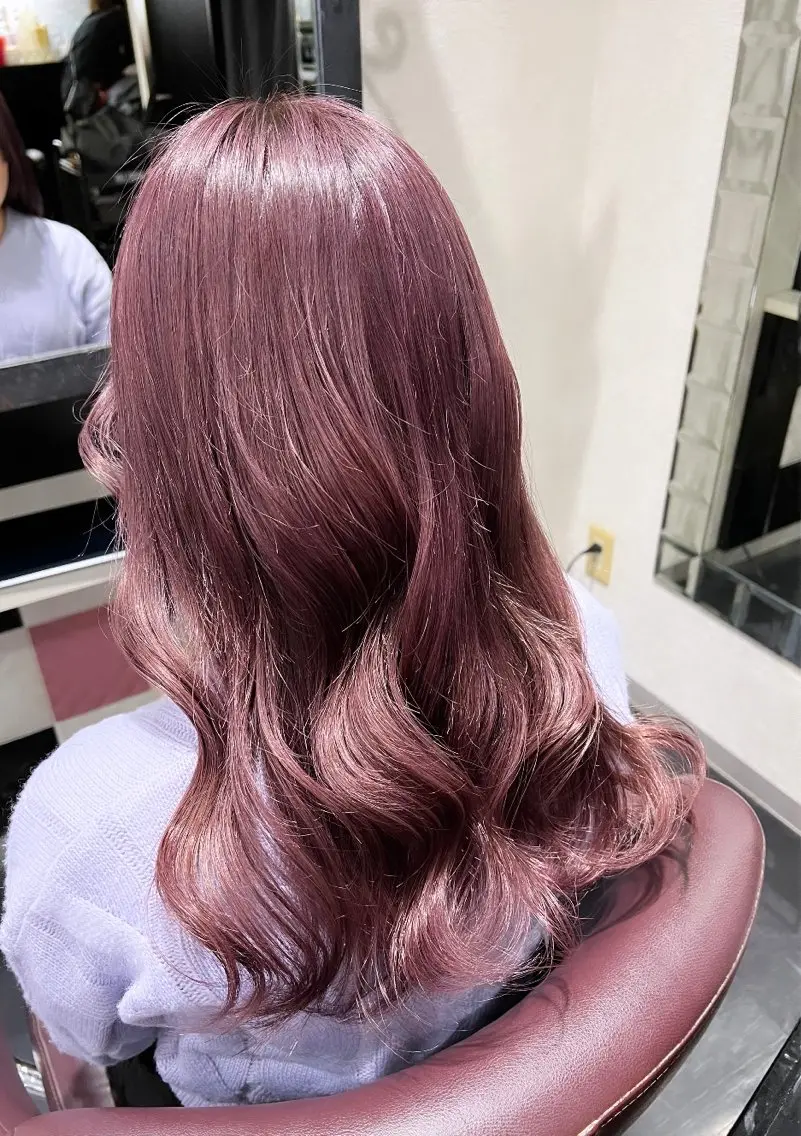 ロング カラー ブリーチ ブラウンカラー カシス ココアブラウン ラベンダーカラー 艶髪 ♡Tomiyaのヘアスタイル