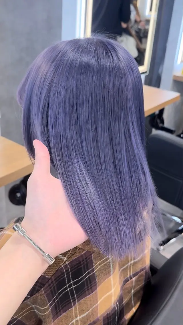 【🌟人気No.2🌟】ダメージを最小限に抑えたケアブリーチWカラー➕艶感髪質改善トリートメント✨の写真