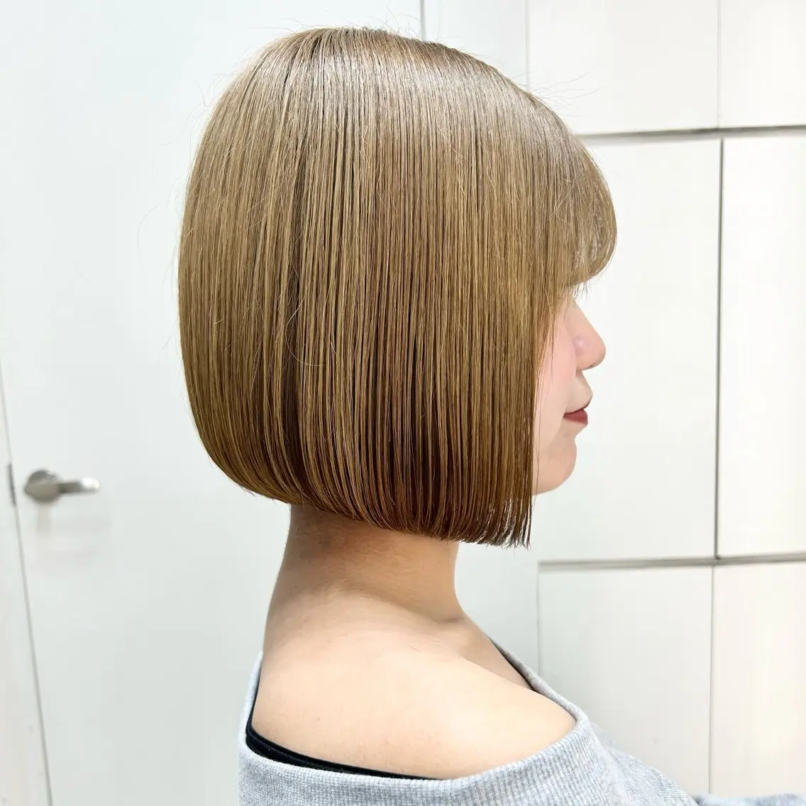 ショート カラー ボブ 似合わせカット カット ヘアカラー トリートメント ボブ×艶髪| 艶カラー🩶石橋怜大のヘアスタイル