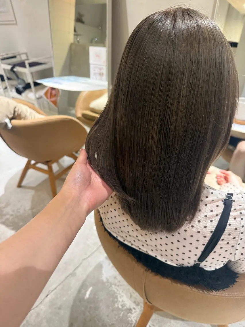 セミロング カラー 暖色/透明感カラー 🌷荘司まゆり🌷のヘアスタイル