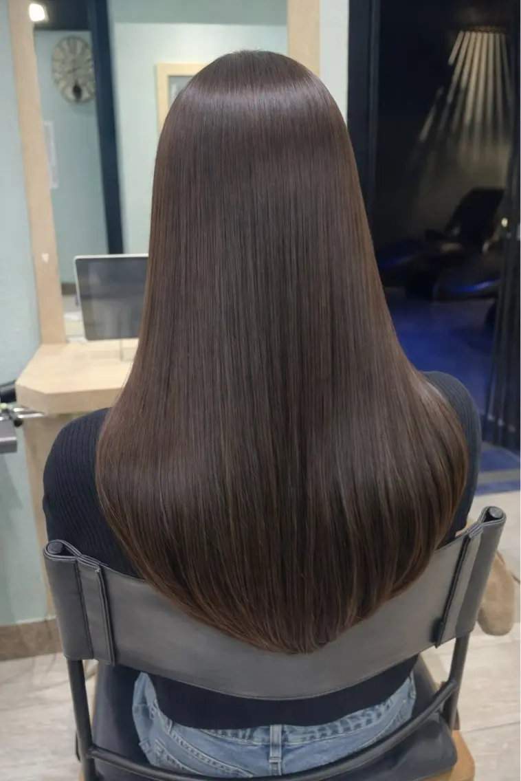 ロング カラー グレージュ ヘアカラー トリートメント 佐藤 魁人のヘアスタイル