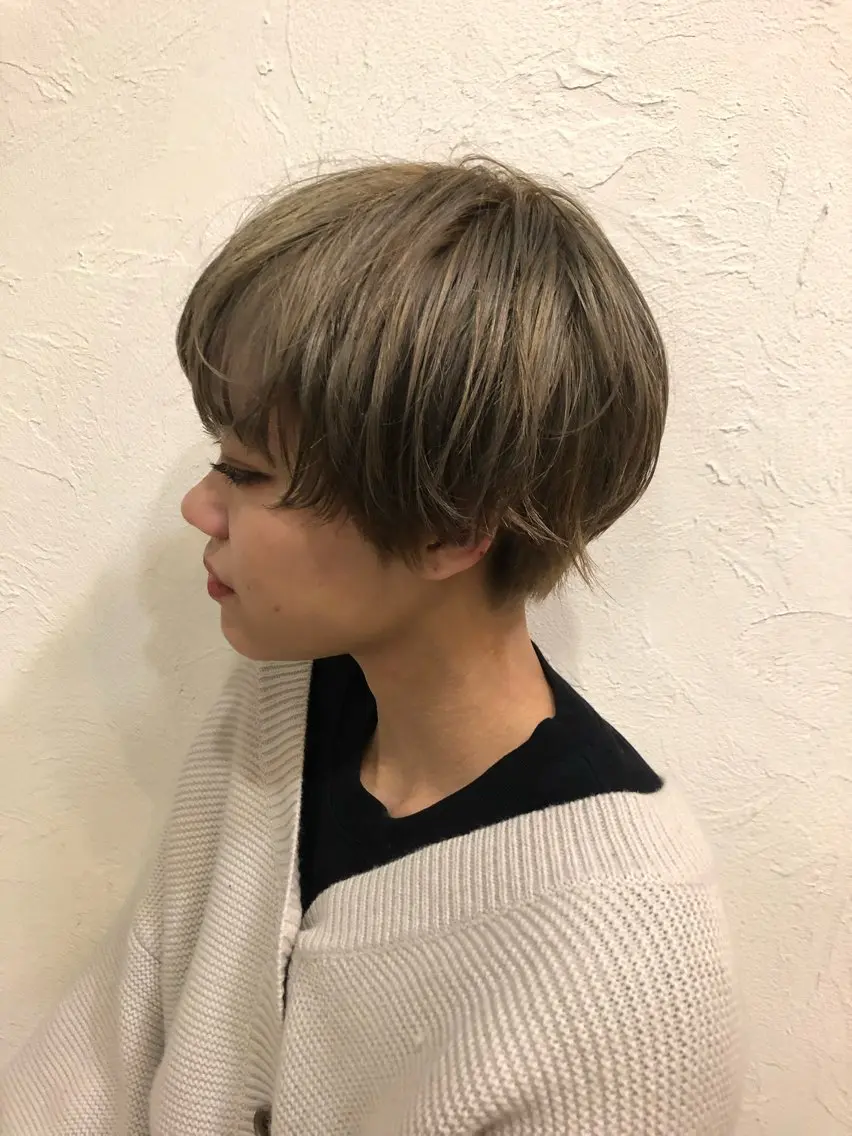 ショート 松井 愛のヘアスタイル