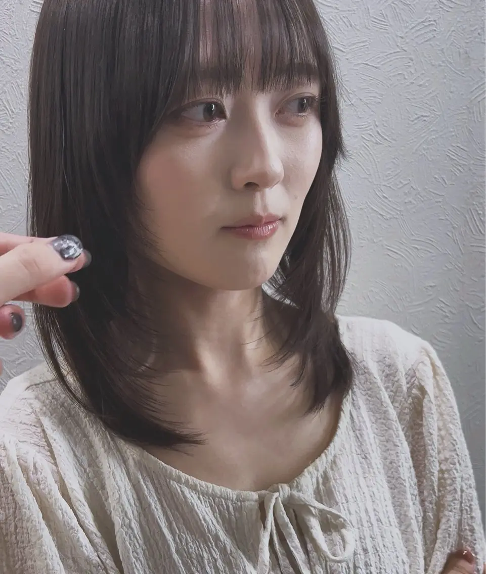 セミロング カット ヘアカラー トリートメント レイヤーカット|高崎 |艶カラー|剣持友希のヘアスタイル