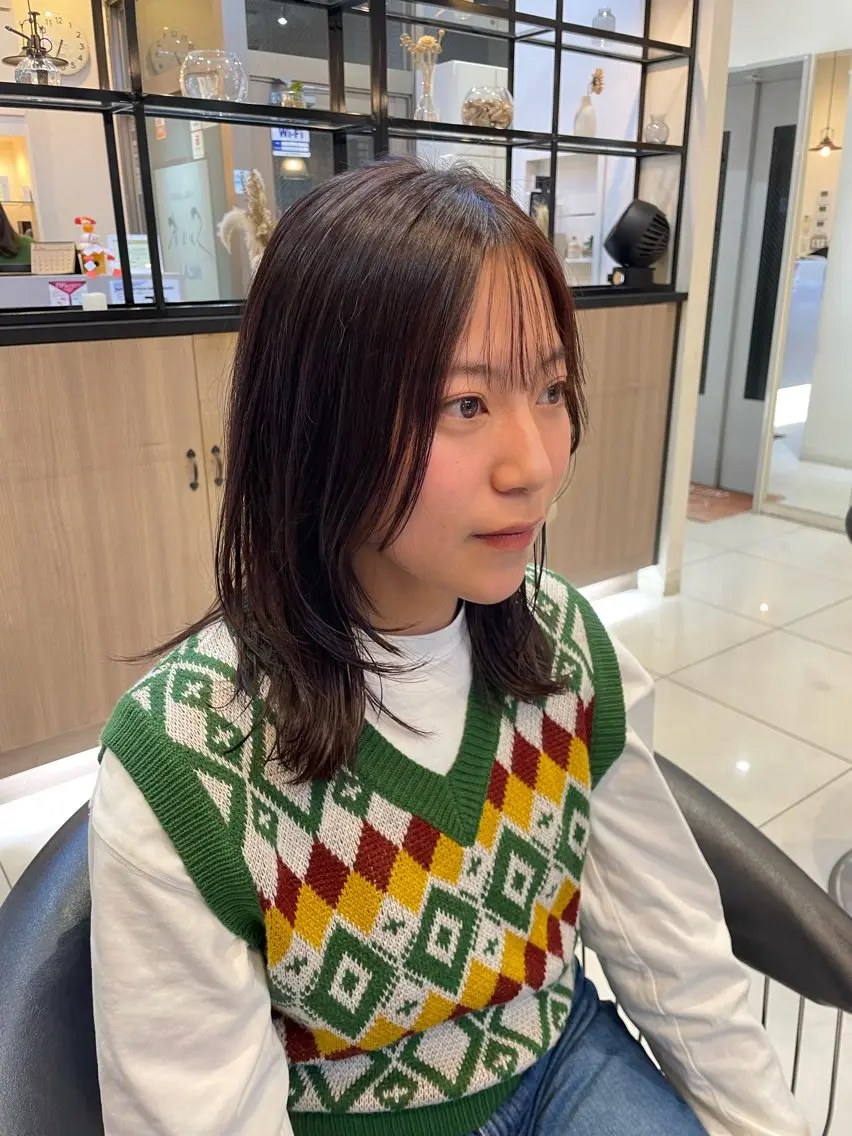 セミロング カット ヘアカラー トリートメント mao♡ベージュ/ 顔周りカットのヘアスタイル