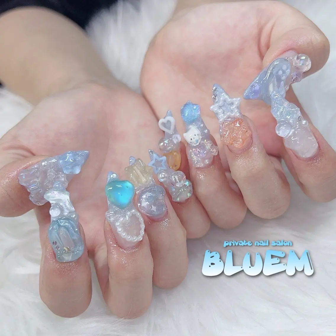 ネイル ハンドネイル BLUEM なな🐶のネイルデザイン
