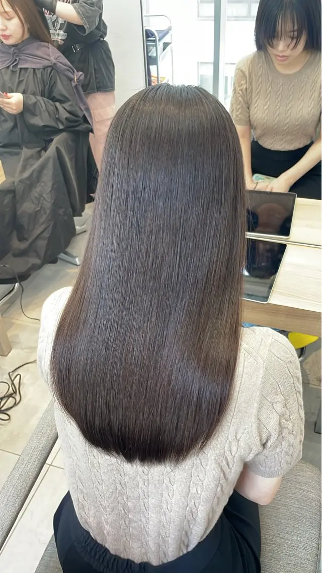 ロング ✨髪質改善✨美髪 矯正🫧小泉のヘアスタイル