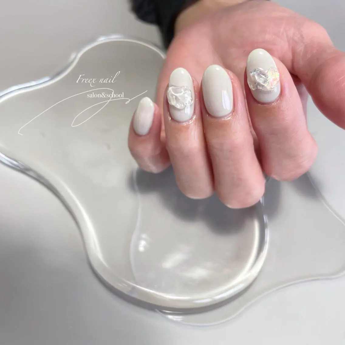 ネイル シンプルネイル ハンドネイル ハンドケア freex nail /ニュアンス/個性派のネイルデザイン