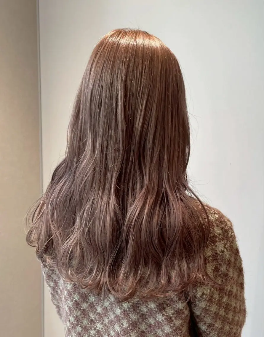ロング カット ヘアカラー ハイトーン・ブリーチ haruka 🎀のヘアスタイル