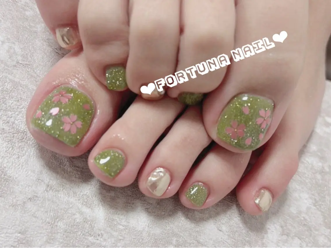 ネイル Nail •Head スパFortunaのネイルデザイン