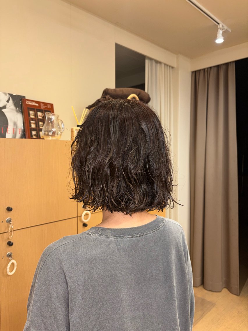 ミディアム パーマ 髪質改善ストレート 🥨🍀Hinanoのヘアスタイル