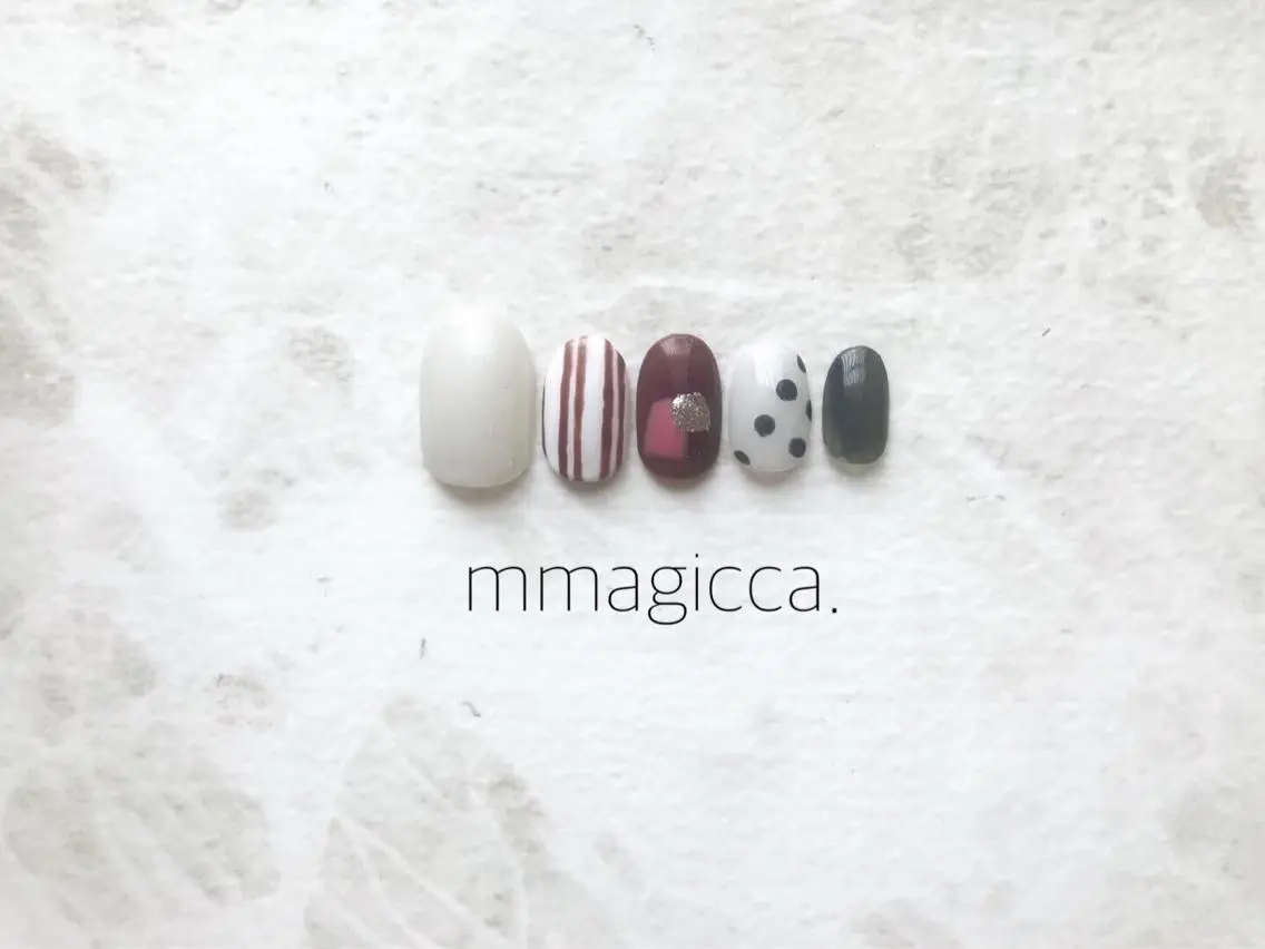 ネイル ジェルネイル mmagicca. 【 まじか. 】のネイルデザイン