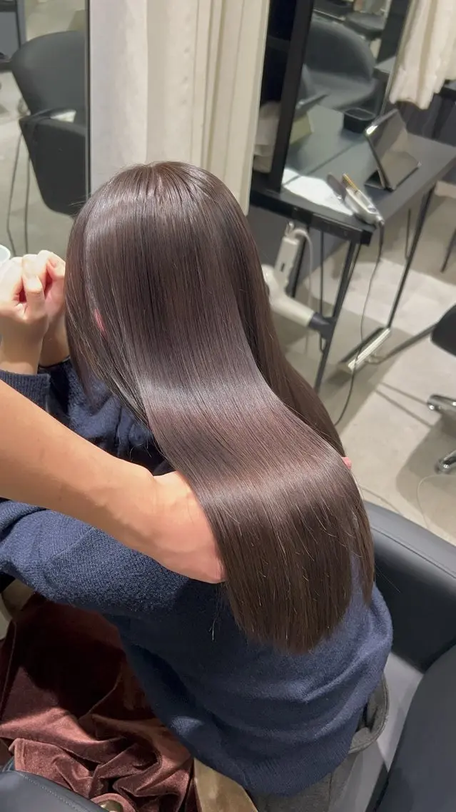 カラー ヘアカラー YUDAIブリーチ• カラー/心斎橋•難波のヘアスタイル