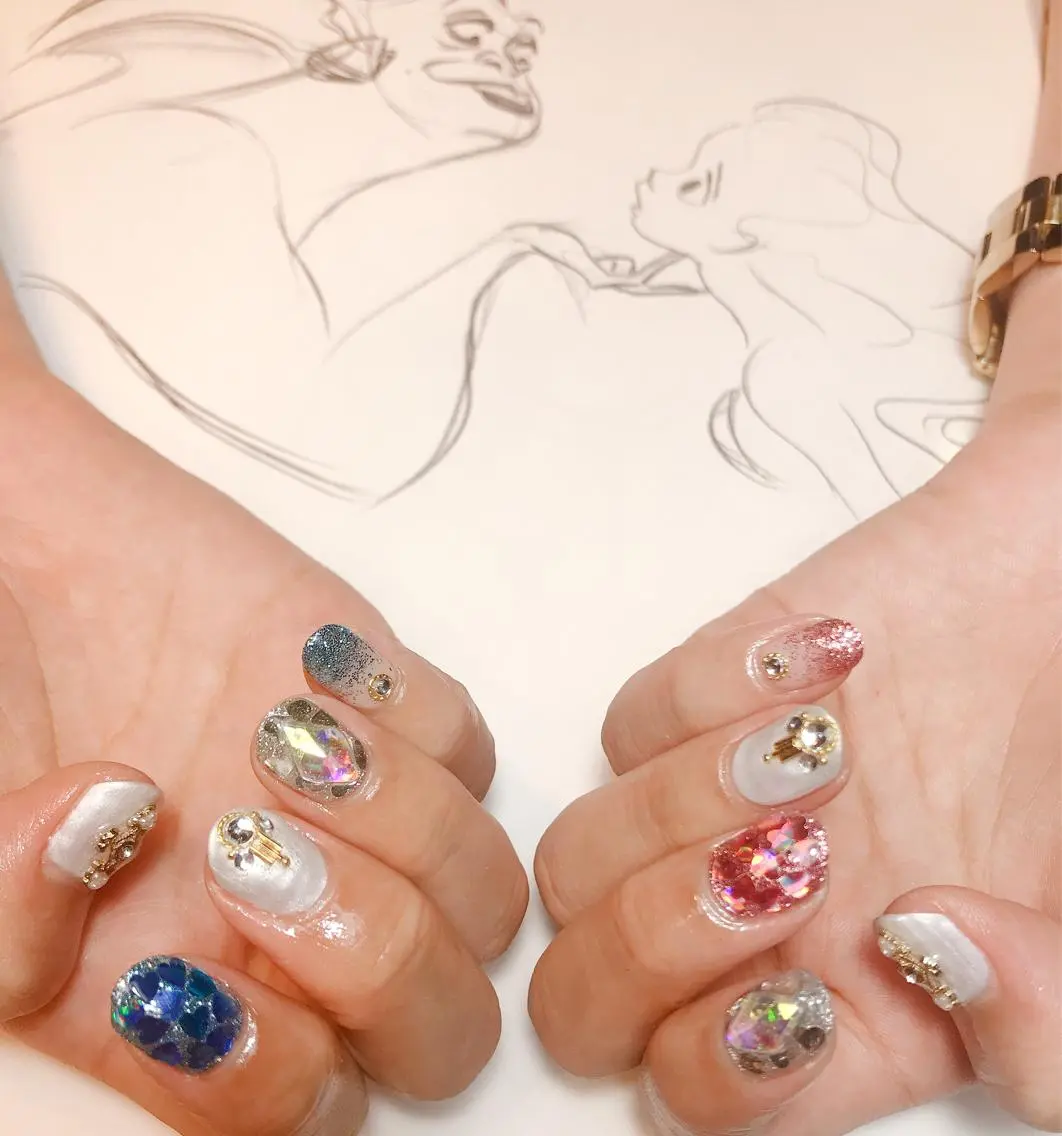 ネイル キラキラネイル owlnail /持込みデザイン専門のネイルデザイン