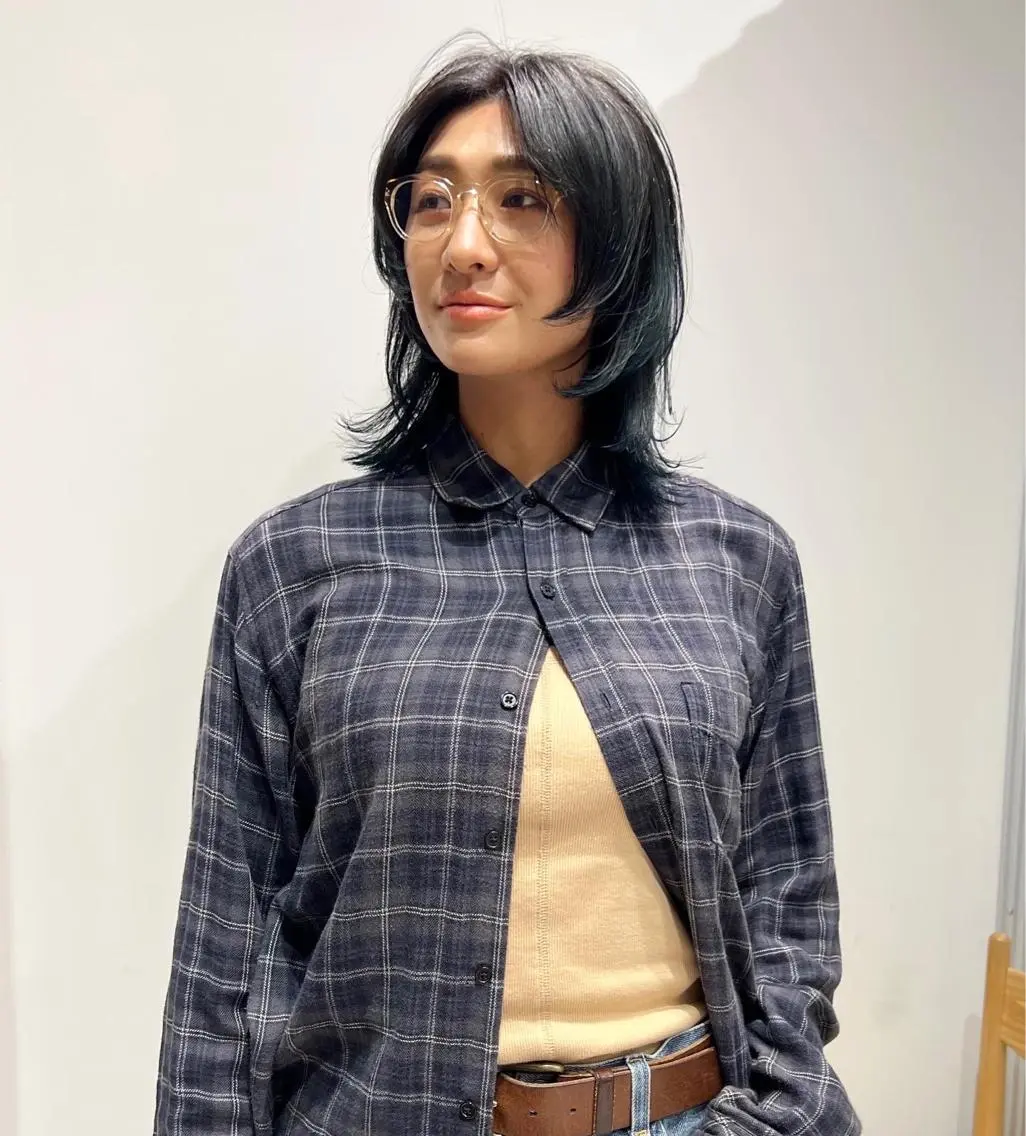 ミディアム カラー カット ヘアカラー トリートメント 🦭era shiori🦭のヘアスタイル