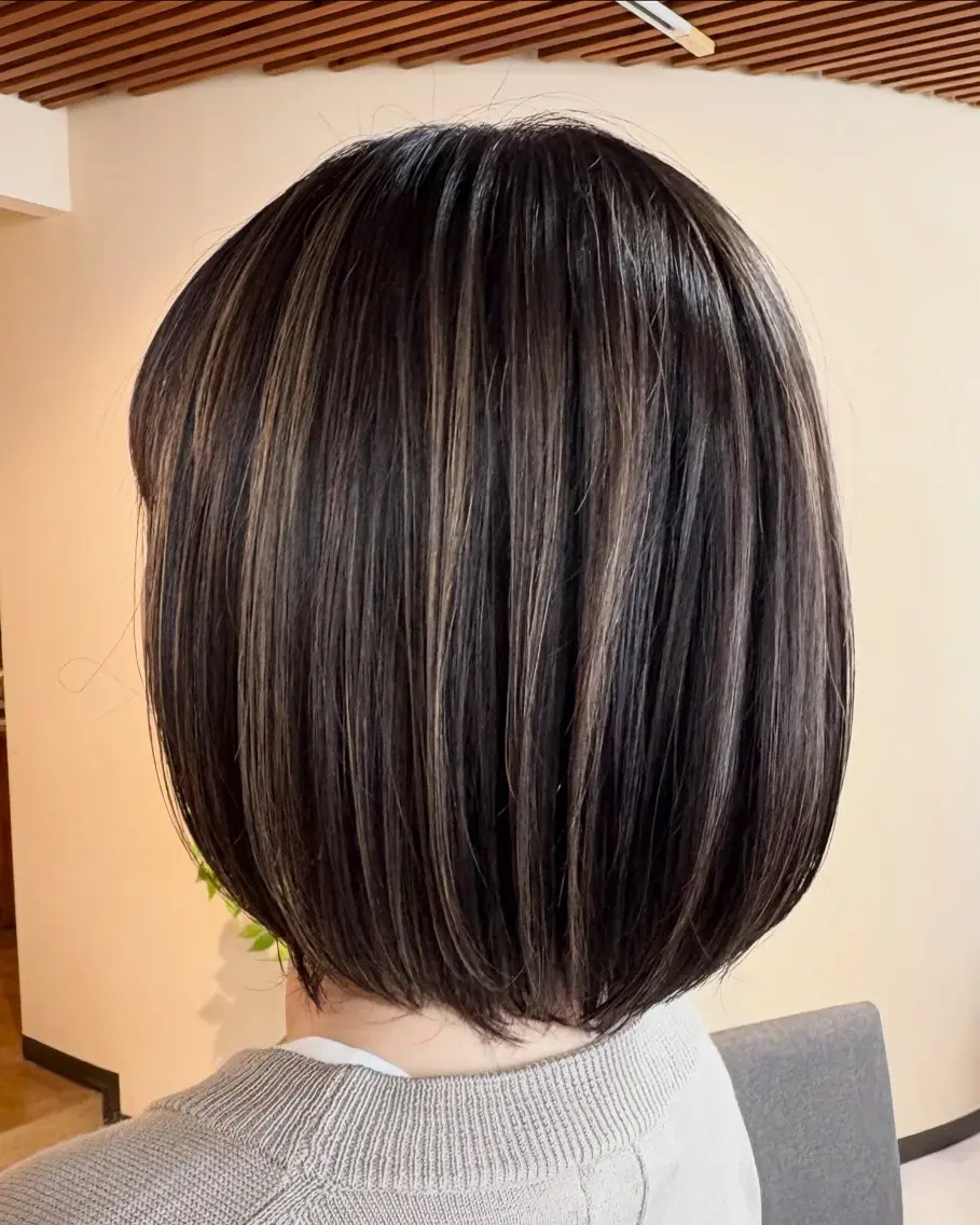 ショート ハイライト 宮本 いぶきのヘアスタイル