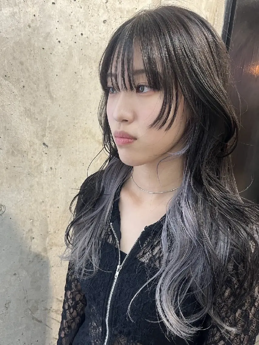 ロング カラー ヘアアレンジ ブリーチ ダブルカラー グレージュ インナーカラー ブリーチなしカラー ヘアカラー mood 髪質改善 ダブルカラーのヘアスタイル
