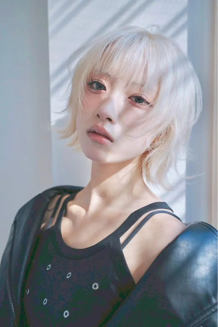 ミディアム カラー ボブレイヤー ボブ レイヤーカット 撮影モデル募集【くび れショートボブ】馨のヘアスタイル