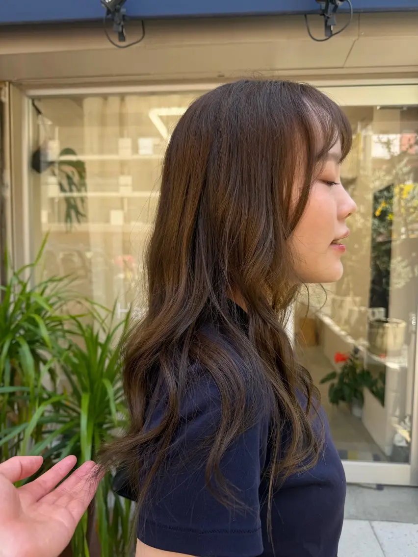 ロング ヘアカラー トリートメント Kiwa 江坂のヘアスタイル