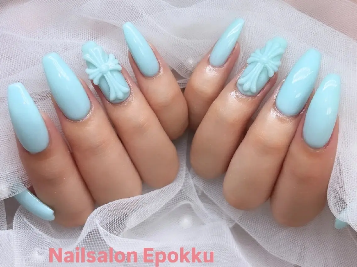 ネイル 水色 ハンドネイル ハンドケア 心斎橋Salon Epokkuのネイルデザイン