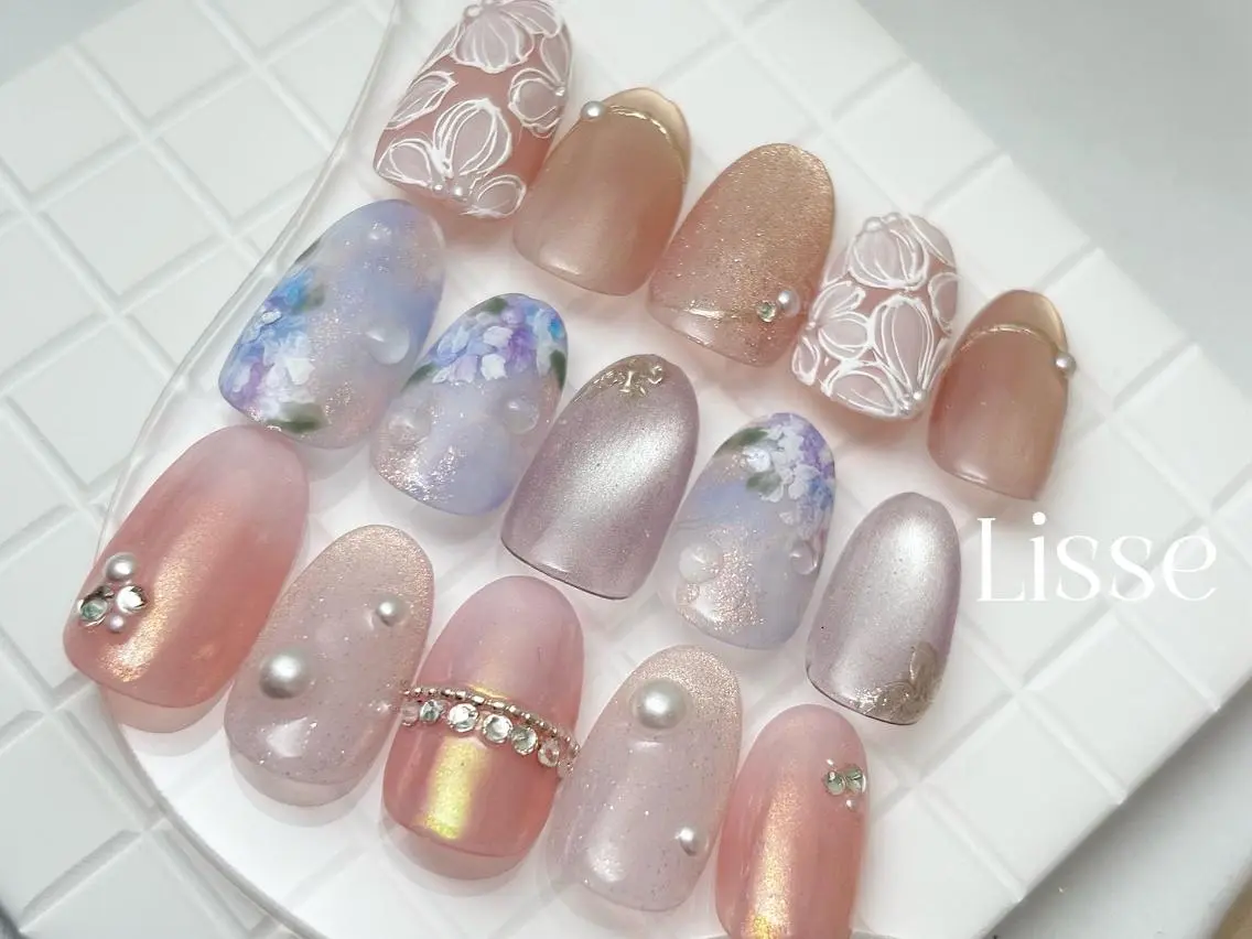 ネイル Lisse銀座 Kaoriのネイルデザイン