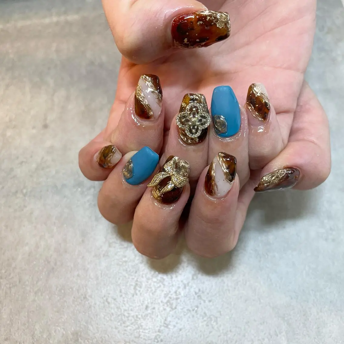 ネイル べっ甲ネイル Nail Salon Gummi.のネイルデザイン