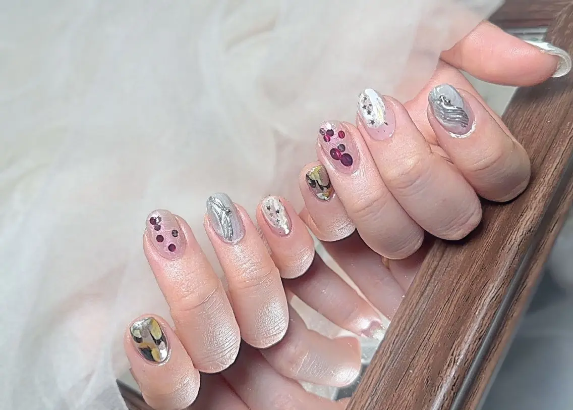 ネイル ハンドネイル 🍁Ayumi 💐 Nailsのネイルデザイン