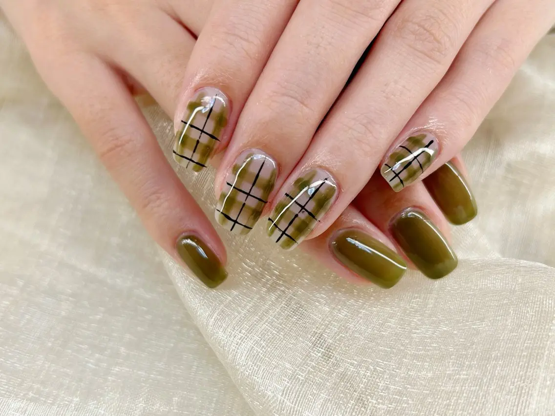 ネイル アートネイル 成人式 長さ出し フットネイル マグネットネイル ハンドネイル Lino Nailのネイルデザイン