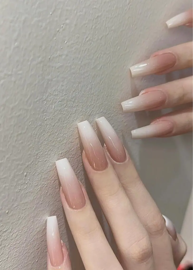 オフ込み💗2色グラデーション　カラー／ラメ/フラッシュの写真