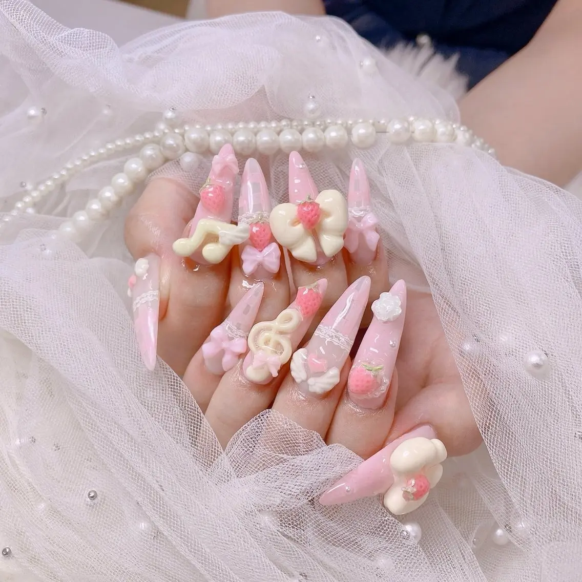 ネイル R salonのネイルデザイン