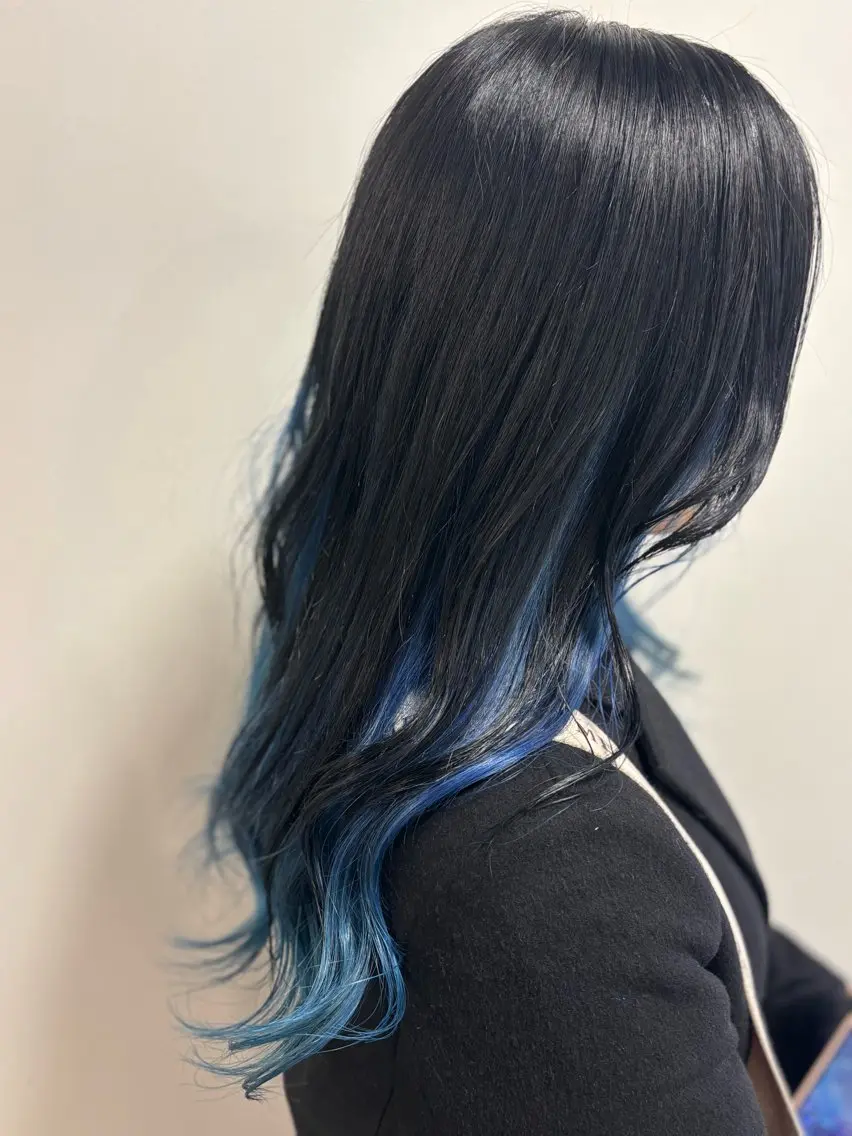 ロング カット ヘアカラー 🩵YUKO🩵 from...✂️のヘアスタイル