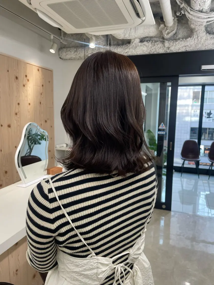 セミロング カラー カット ヘアカラー トリートメント ヘアセット 新宿/韓国ヘア/ 髪質改善ストレートのヘアスタイル