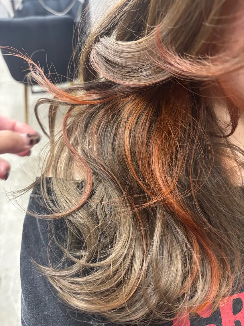 セミロング 顔周りカット ヘアカラー 透明感ｶﾗｰ🫧 Rico💗空き🈶のヘアスタイル