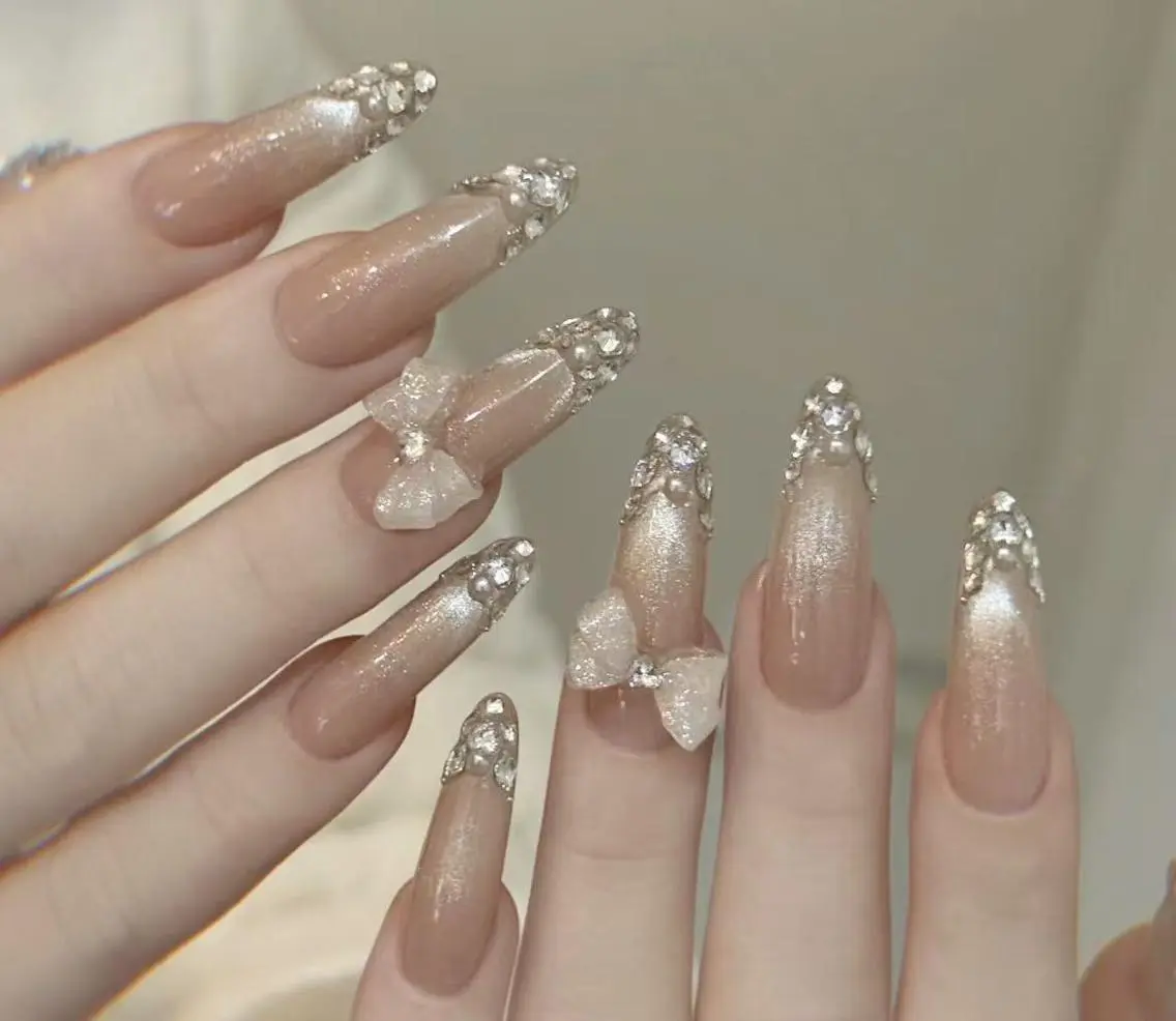 ネイル ハンドネイル TiTi Nail🫧のネイルデザイン
