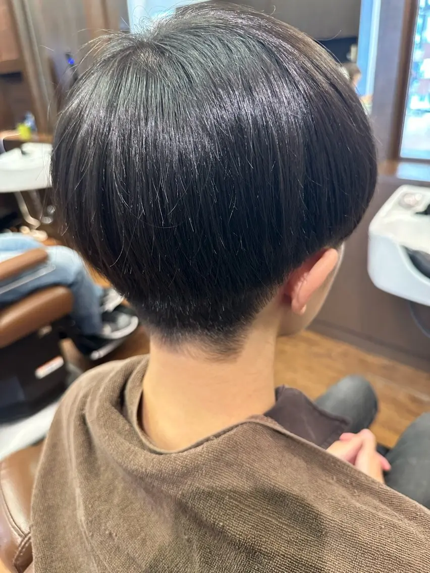 メンズ マッシュ 刈り上げ 原田 まなみのヘアスタイル