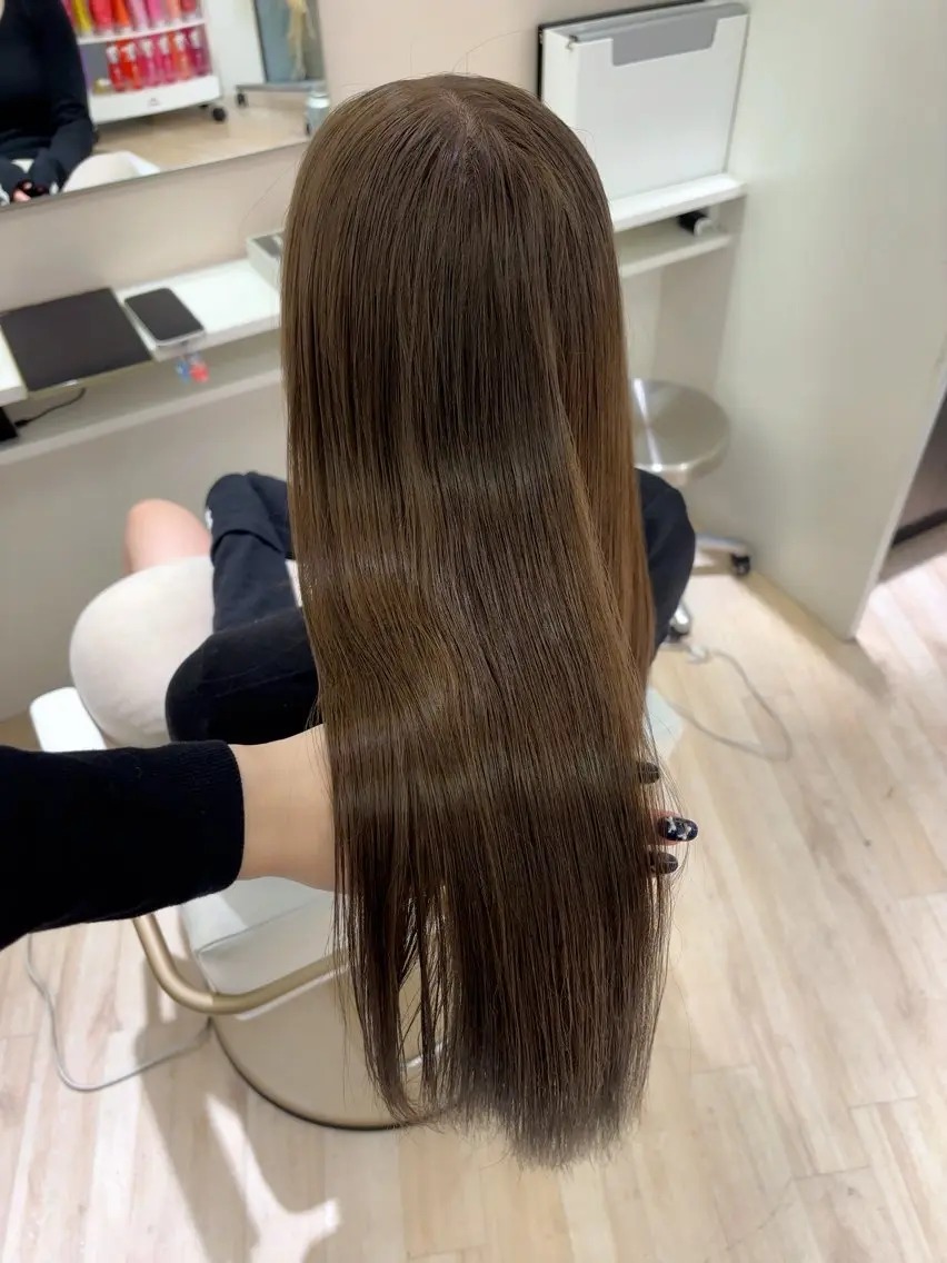 ロング カラー 透明感カラー ヘアカラー ParveMix 岡本えりかのヘアスタイル
