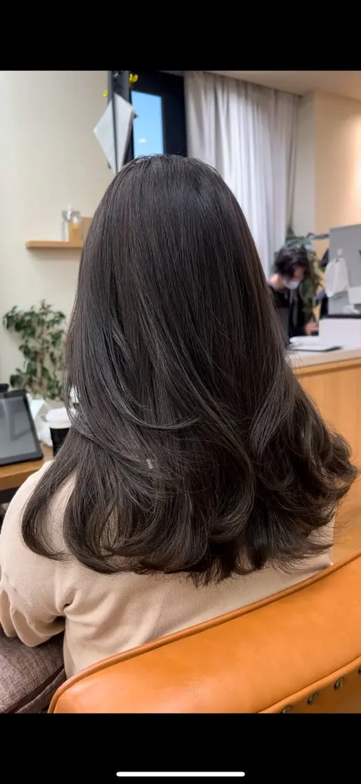 セミロング カラー カット トリートメント 縮毛矯正特化/美髪/ 髪質改善/銀座/あおのヘアスタイル