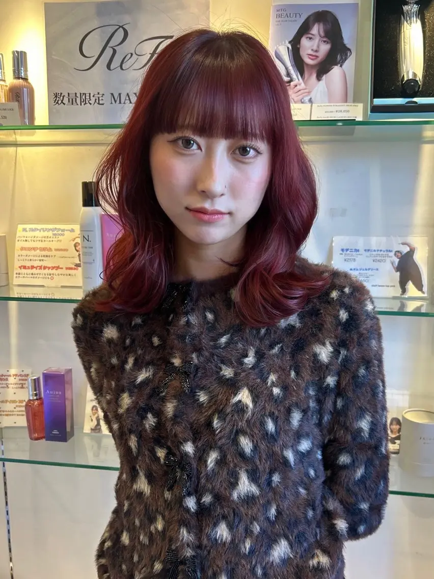 ミディアム 大谷美佳/レイヤー カット/ツヤ髪のヘアスタイル