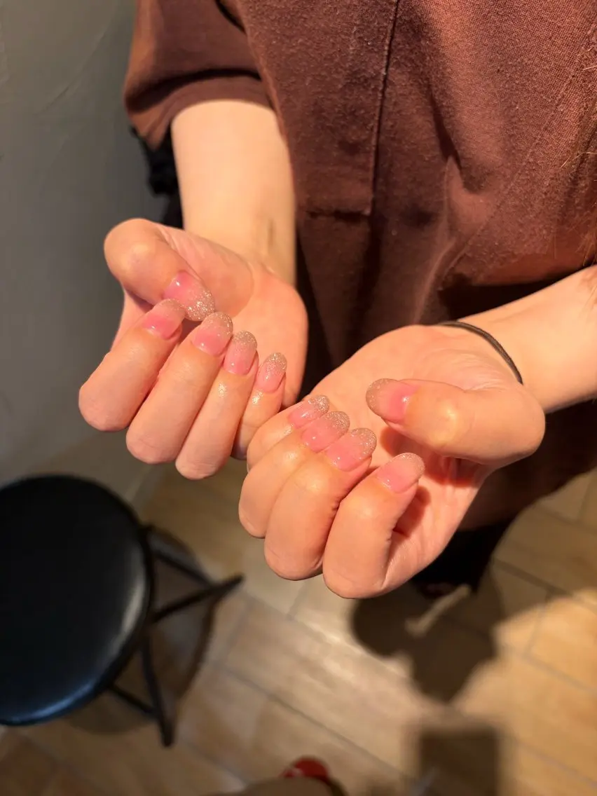 ネイル ハンドネイル 𝗶𝗿𝗼𝗵𝗮 ໒꒱ 𓏸*˚のネイルデザイン