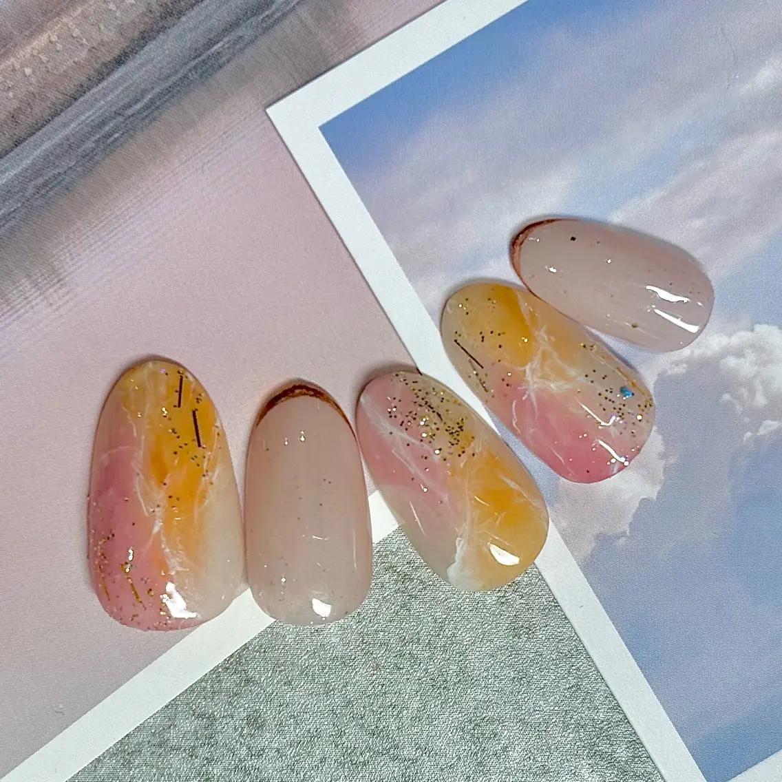 ネイル ジェルネイル マットネイル ハンドネイル 一人ひとりに寄り添う 施術🌈IRiS🪽のネイルデザイン
