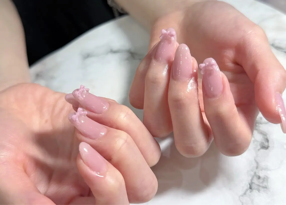 ミディアム ハンドネイル 杉谷 百花のネイルデザイン