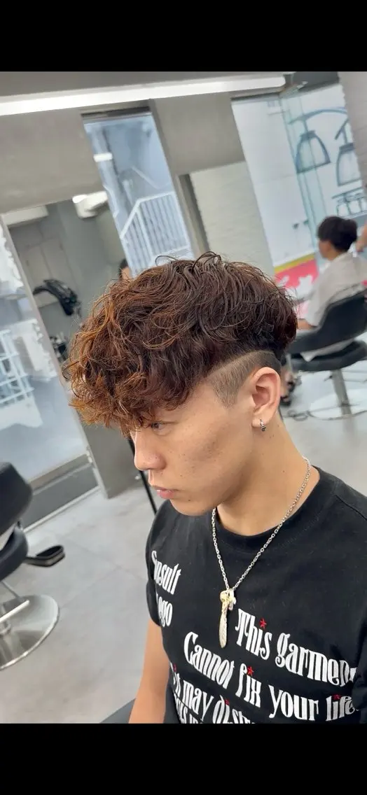 ショート カラー メンズ 原宿🐊メンズパーマ カラーはるまのヘアスタイル