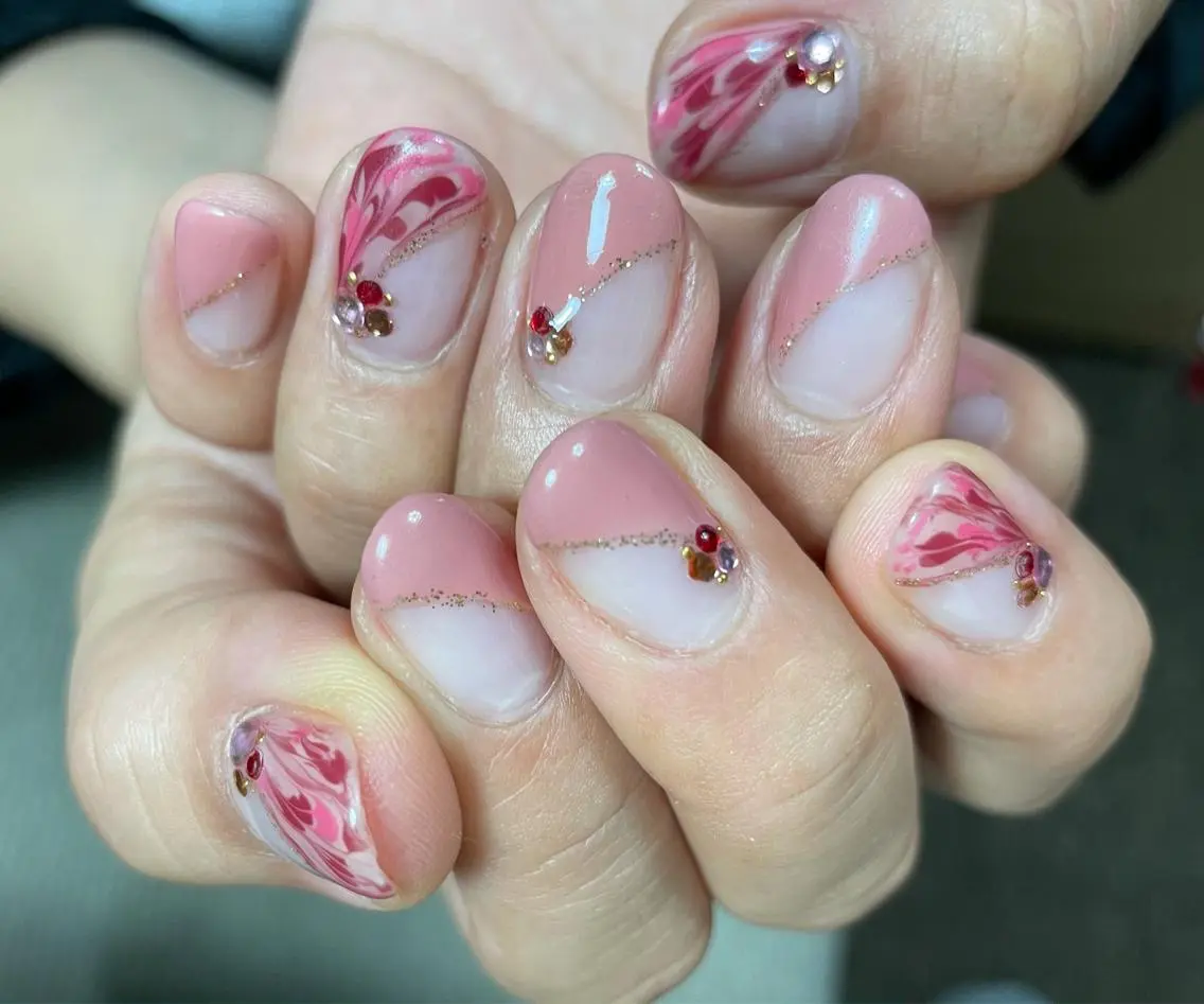 ネイル アートネイル ジェルネイル Free nail くるる府中のネイルデザイン