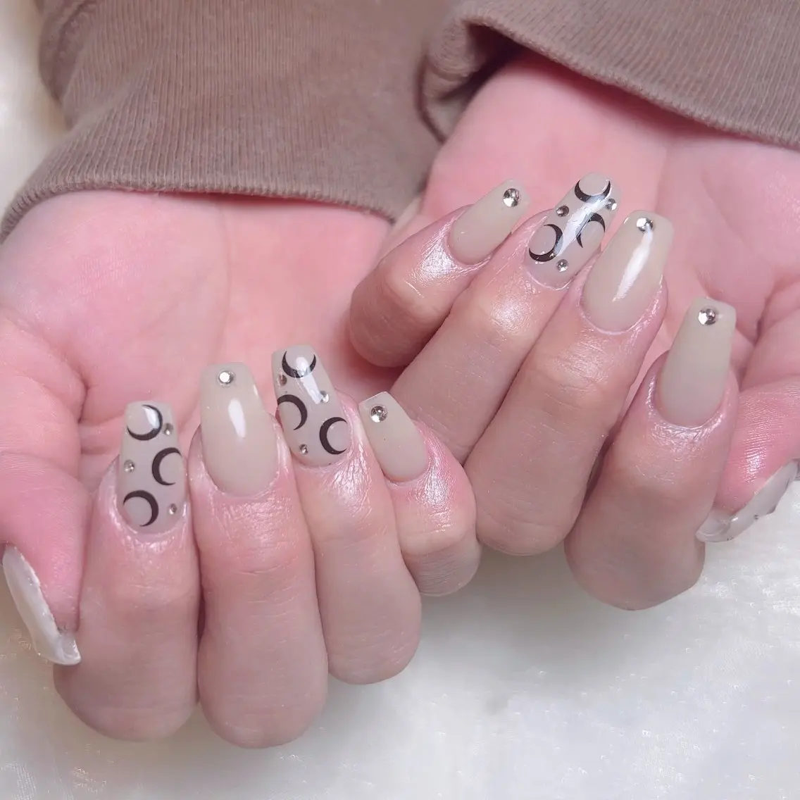 メンズ ネイル メンズ韓国風 アートネイル オーロラネイル ガーリー キラキラネイル ハンドネイル Nail salon 木にいるのネイルデザイン