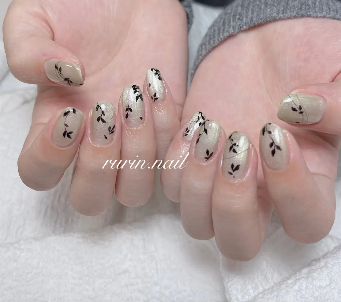 ネイル ハンドネイル ルリン サロン💅のネイルデザイン