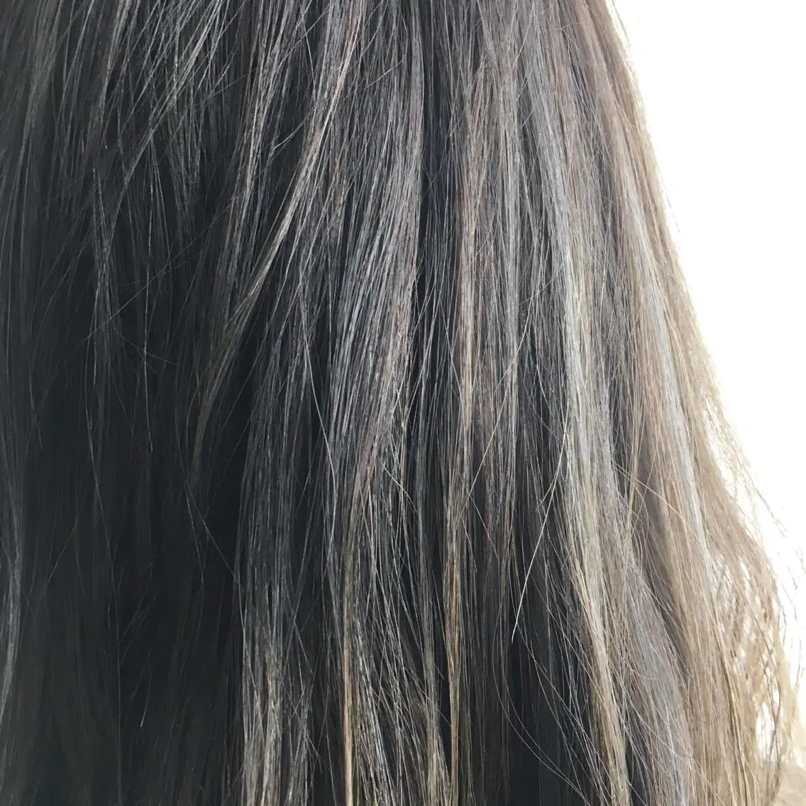 ロング カラー バレイヤージュ ブリーチ ダブルカラー イヤリングカラー ハイライトカラー 河原 亮のヘアスタイル