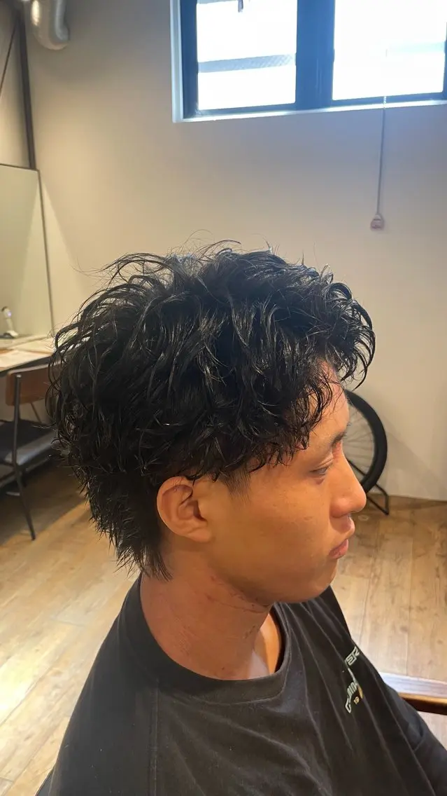 パーマ メンズ パーマ イエムラ ミクのヘアスタイル
