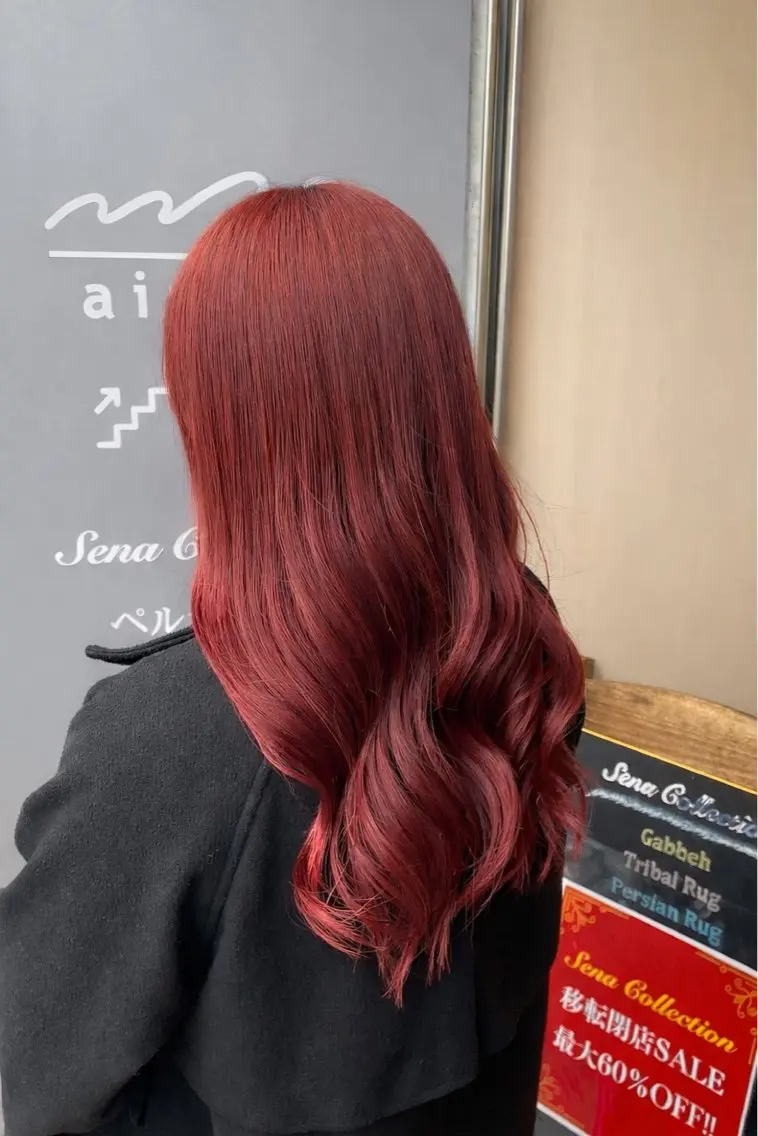 ロング カラー 中川 紗希のヘアスタイル