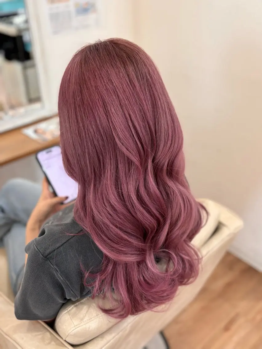ロング ヘアカラー 永井大樹✨ 透明感カラー✨のヘアスタイル