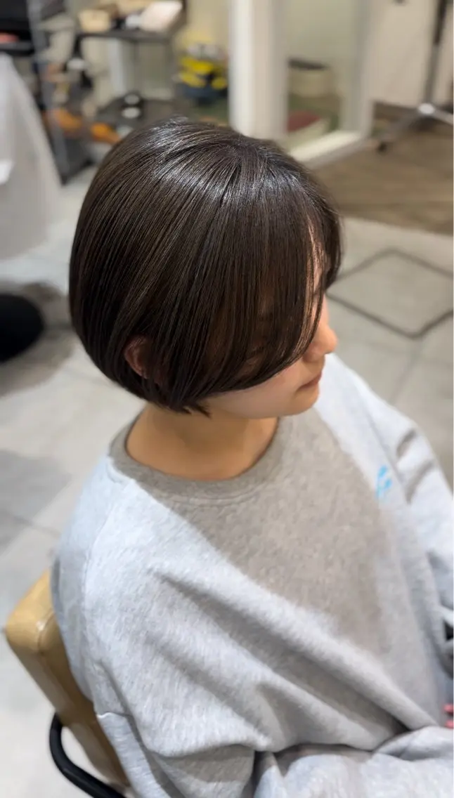 【前髪のウネリが気になる方はコチラ】前髪カット&前髪ストレート&2 stepトリートメントの写真