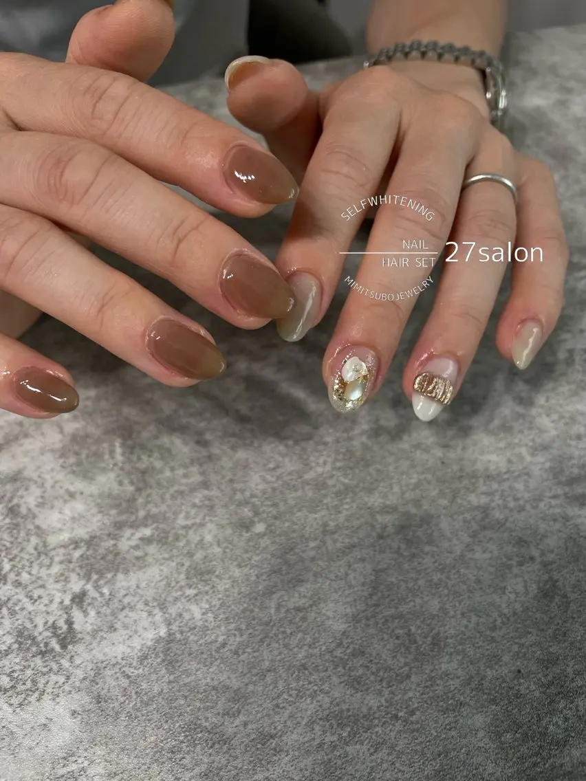 ネイル ブラウン ニュアンスネイル ハンドネイル 27salon yuinaのネイルデザイン